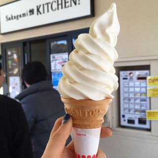濃厚ソフトクリーム(Sakagami 畑 KITCHEN！)