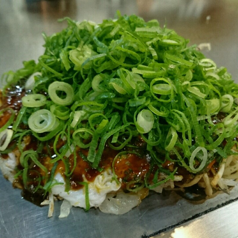 お好み焼き(そば・肉・玉子・イカ天・ねぎ)(八昌 談 )