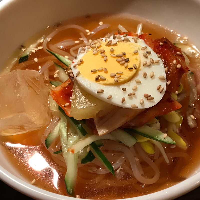 冷麺ハーフ(焼肉五苑 千日前店)