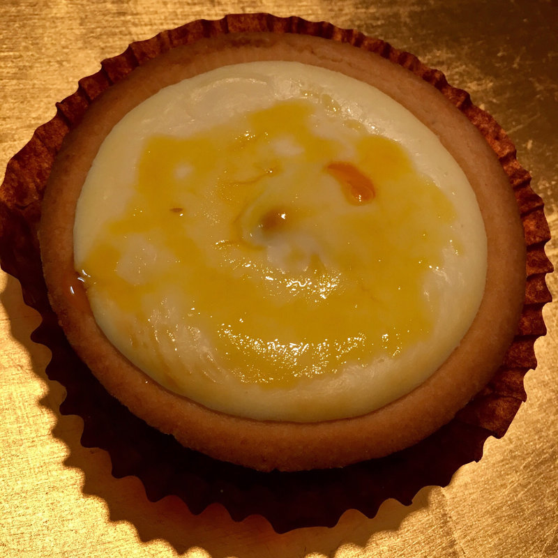焦がしチーズタルト(OVEN Lab.)