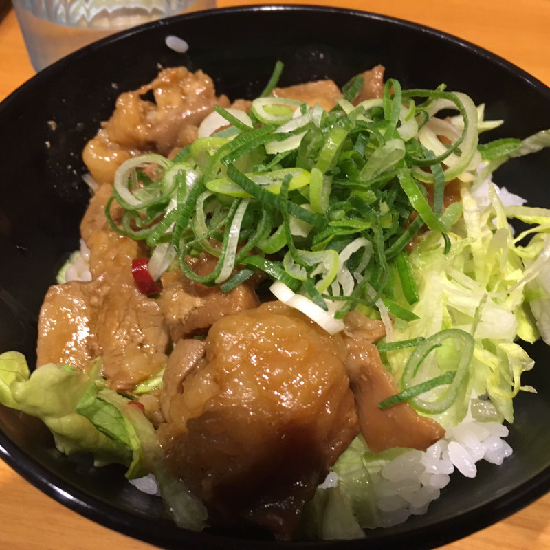 ミニ牛モツ煮込み丼(加寿屋 藤井寺本店 （かすうどん KASUYA）)