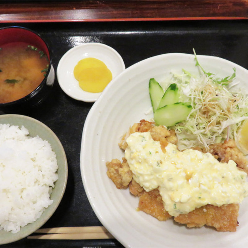 本場宮崎のチキン南蛮定食(旭家)