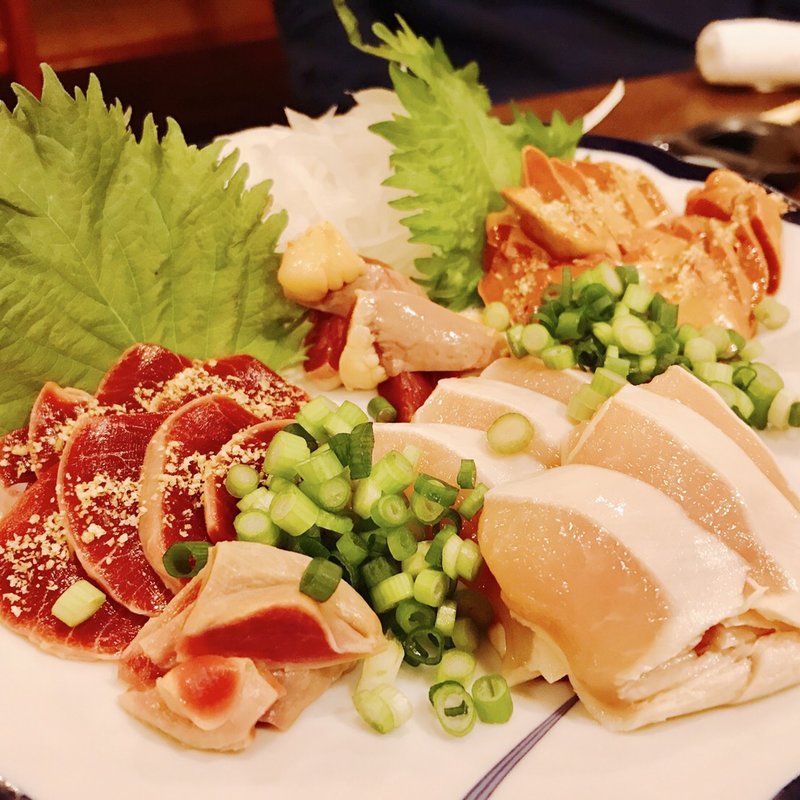 地鶏刺三種盛り合わせ(旭家)