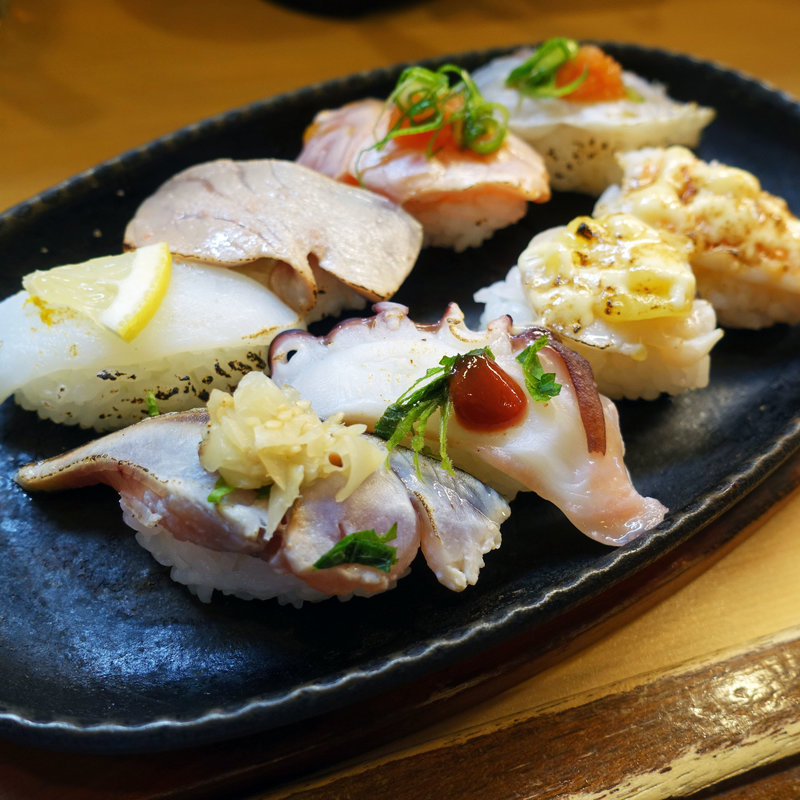 大阪の食の殿堂、なんばで楽しめるおすすめのお寿司といえばココ！