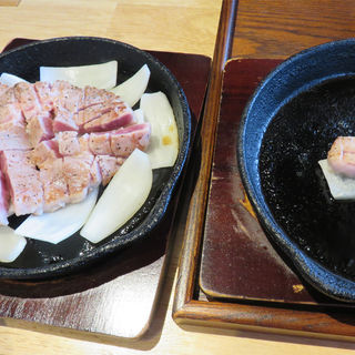 替肉(豚ステーキ専門店 かっちゃん)