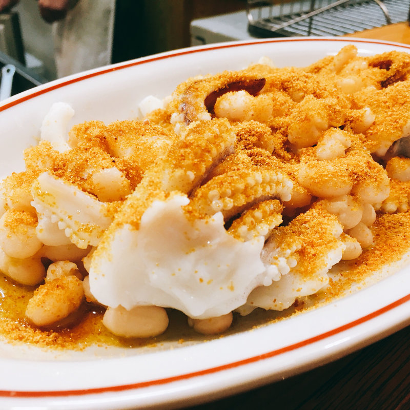 ピサ豆とカラスミとアオリ♫(メゼババ )