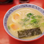 味玉ラーメン(元祖長浜ラーメン金豚 土山店)