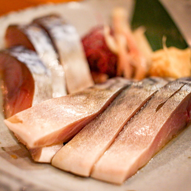 しめ鯖(サンダー酒場 )