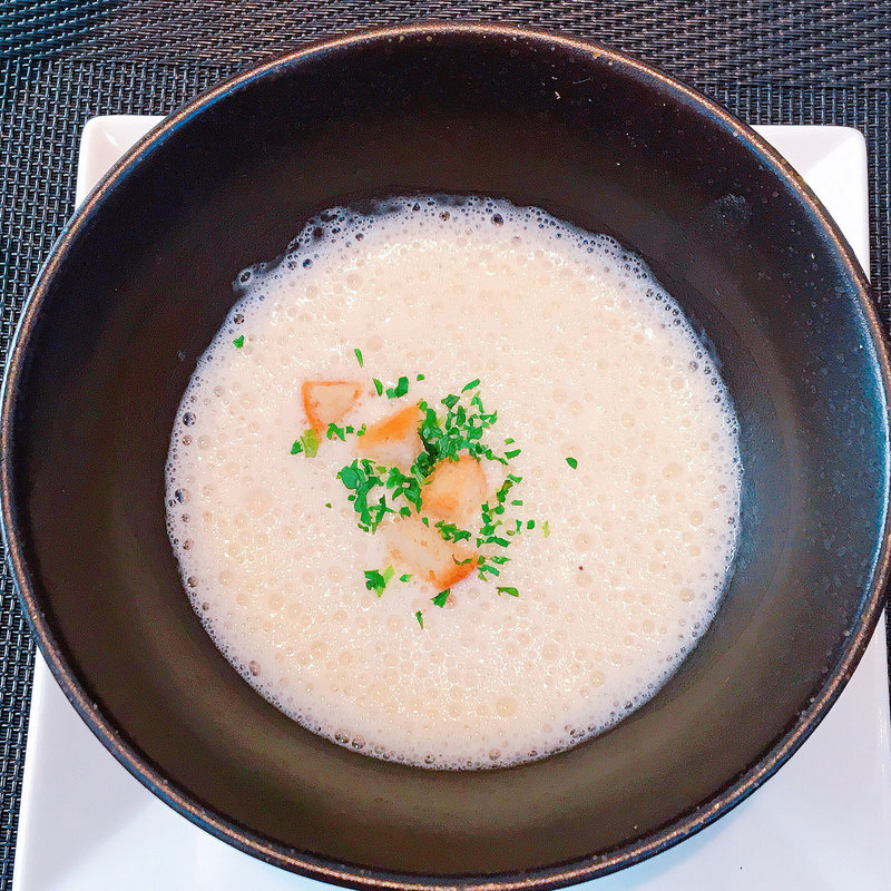 鳴門金時のポタージュスープ(ビストロ・ヨシムラ )