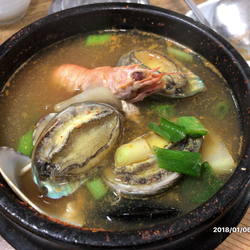 鮑の鍋(済州島 島野(トヤ))