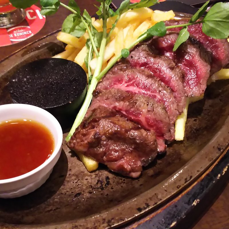 氷温熟成 牛キューブロールのグリル 150g(GLASS DANCE　川崎 （【旧店名】ベルジアンブラッセリー・パトラッシュ）)