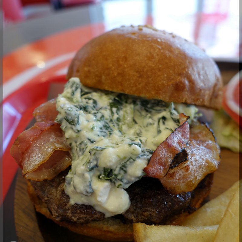 ライトニングポパイバーガー( LIGHTNING BURGER)