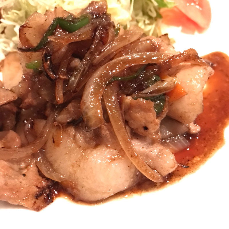 豚の生姜焼きランチ(ハイボールバー 梅田楽天地1923)