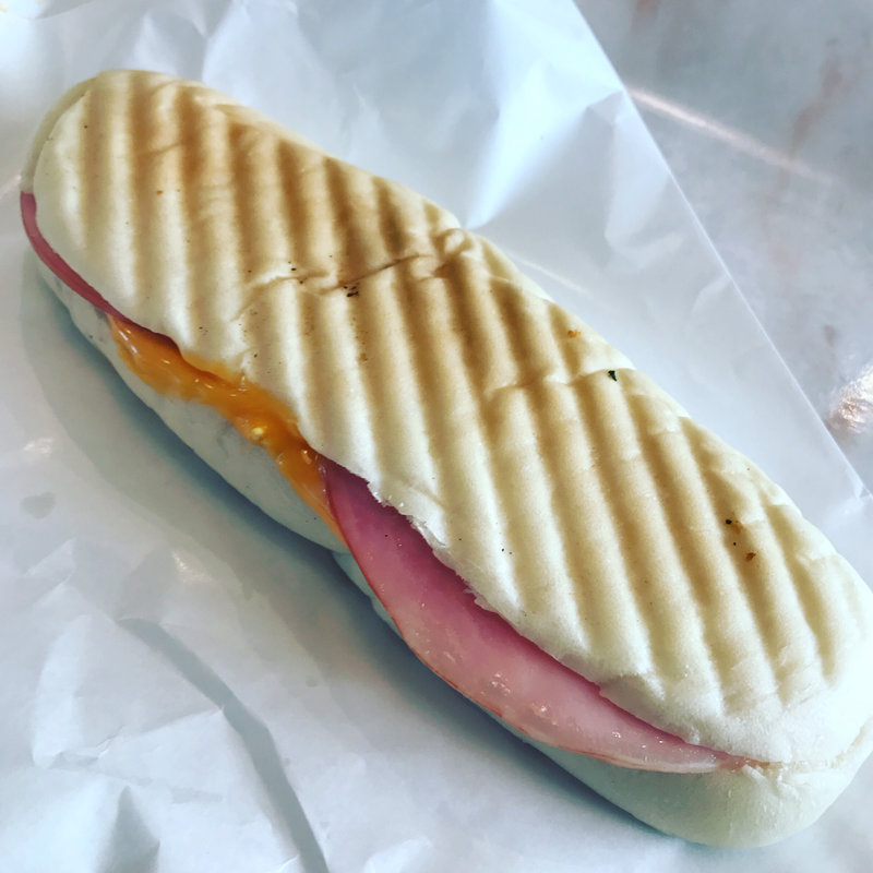 パニーニ(長楽製パン)