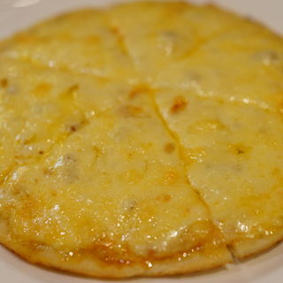 トマトソースとチーズのピザ(ニコラス ピザハウス)