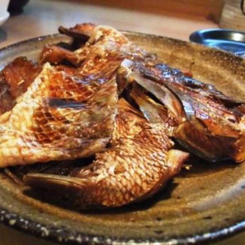 鯛のあら炊き(小料理ゆるり)