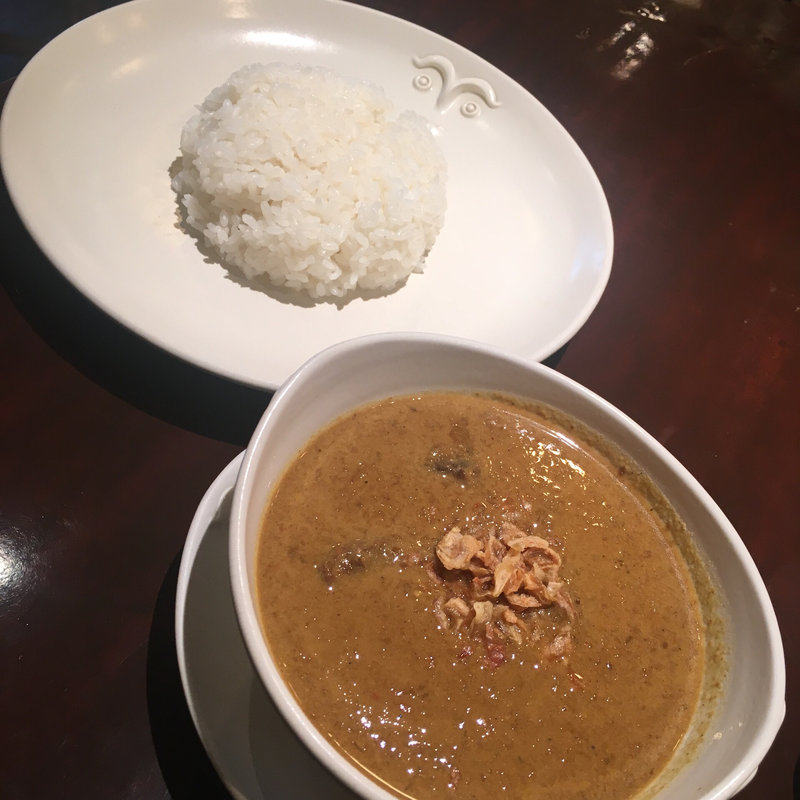 グレ カンビン（スマトラ風マトンカレー）(アユンテラス )