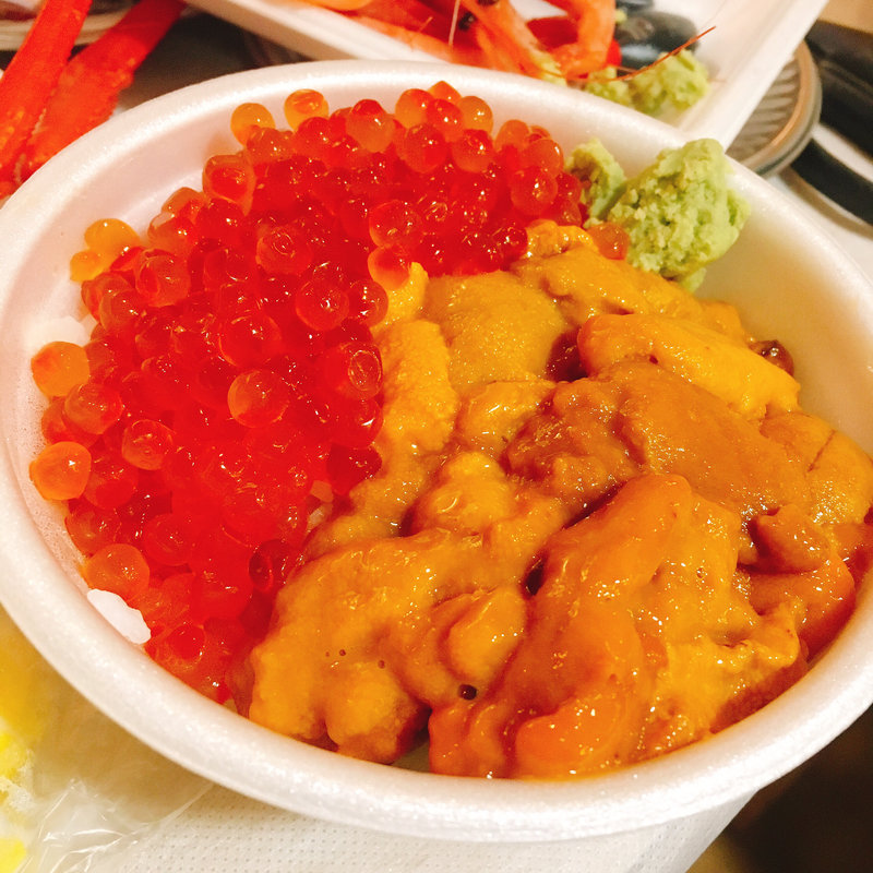 ウニイクラ丼(展望レストラン 海岸通り （マル海渡辺水産）)