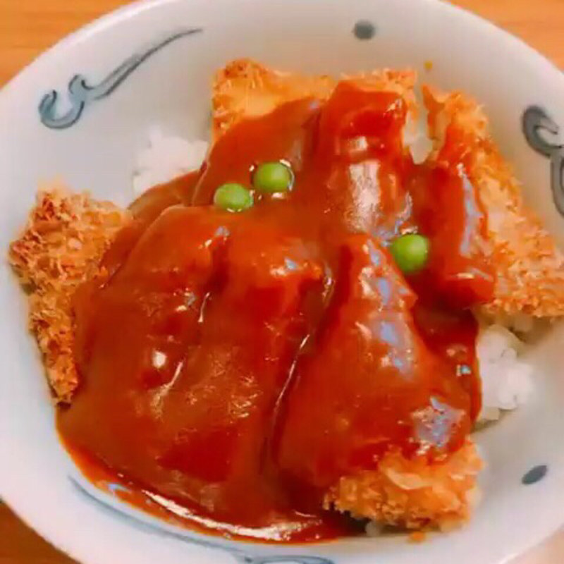 デミカツ丼(やまと)