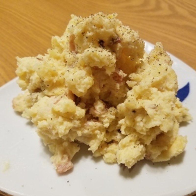 ポテトサラダ(ビル食堂でら)