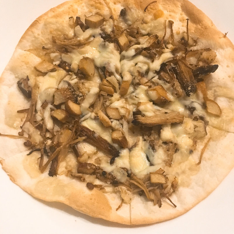 スモークピザ(HIBINO)