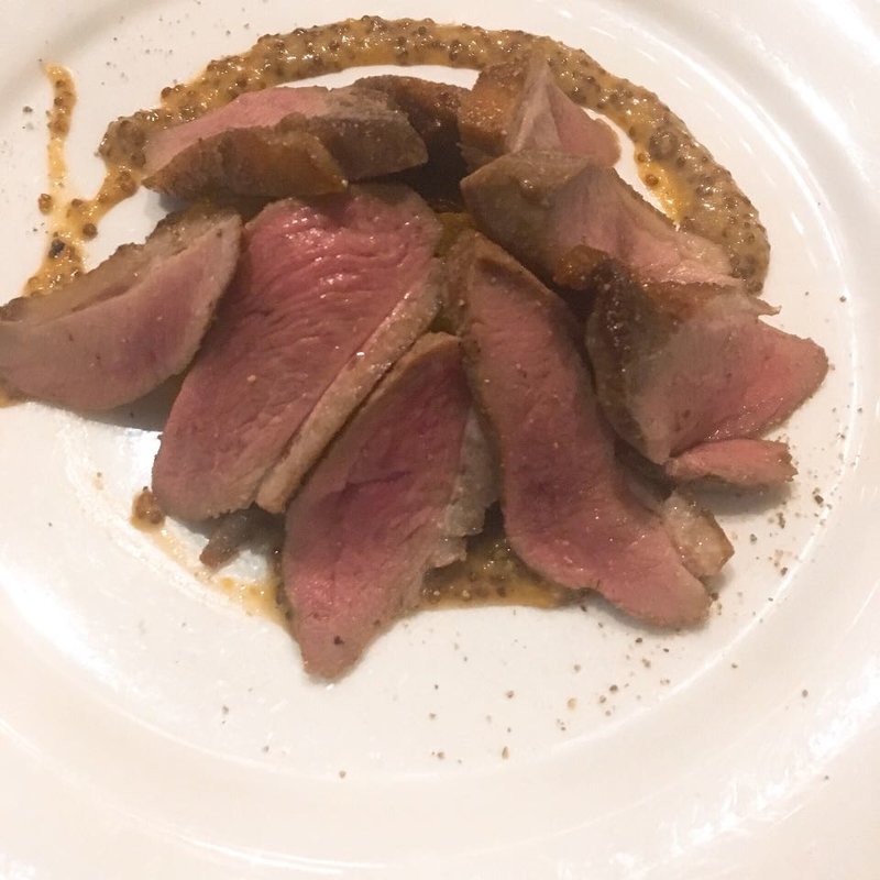 鴨胸肉のロースト(HIBINO)