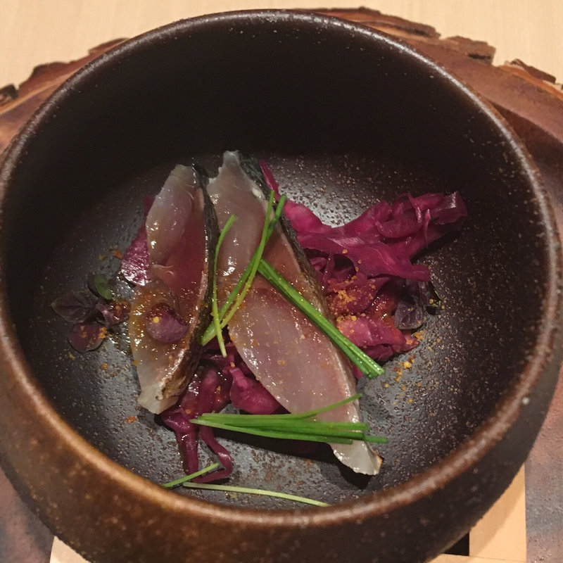 神経〆鯖 〜燻香〜(庭 〜Garden of four seasons〜)