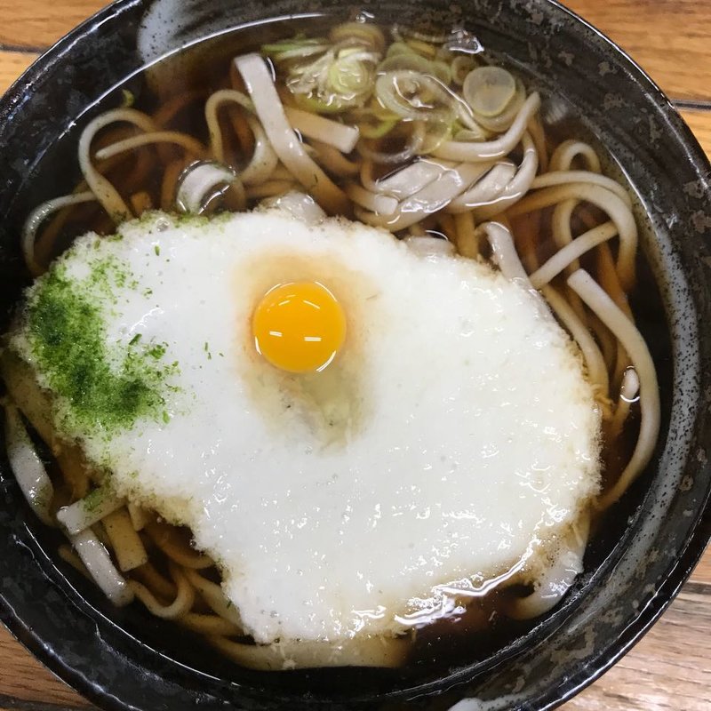 月見そば(大見晴亭)