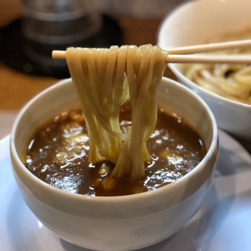 クセがすごい！カレーみそつけめん(中華そば桐麺)