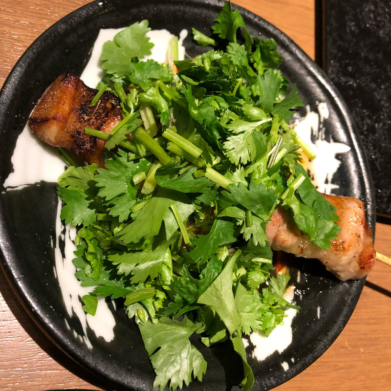 パクチー串(やきとり 六三四)