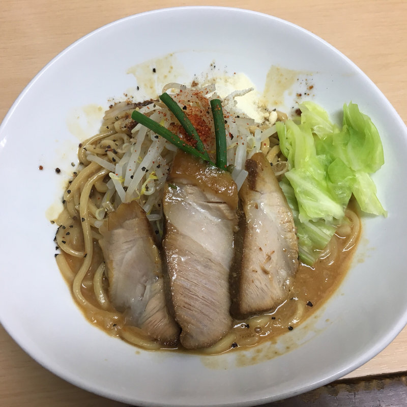 味噌白湯まぜそば(ラーメン たぬき屋 )