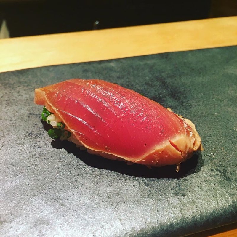 かつおの握り(喜邑 （㐂邑）)