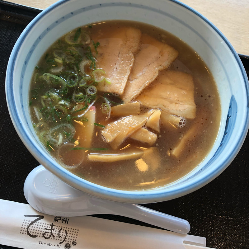 和歌山ラーメン(てまり )