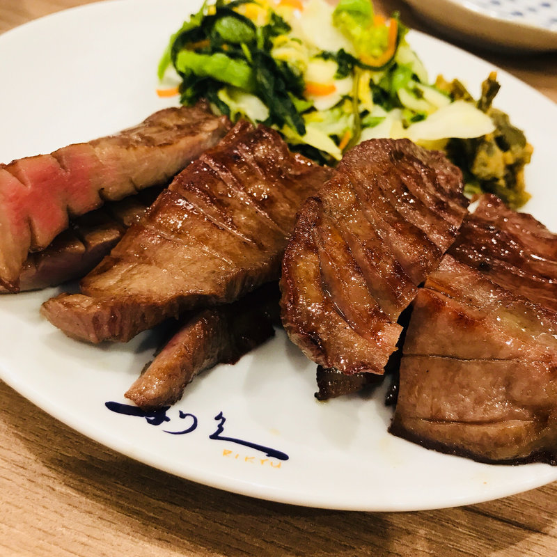 牛タン定食(牛たん炭焼 利久 郡山駅前店)