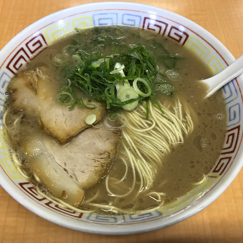 こってり濃厚スープのラーメン(ラーメン処 西谷家 野方本店)