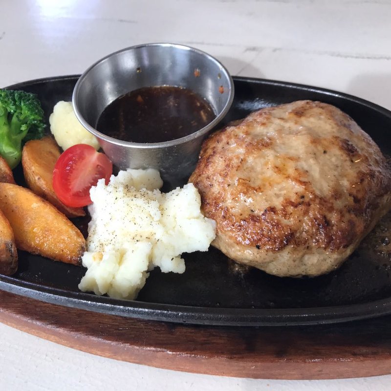 ハンバーグステーキ(ランドシップカフェ)