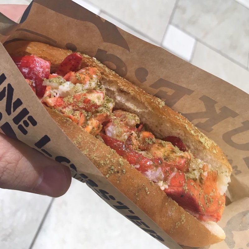 ロブスターロール(LUKE'S ルミネ横浜店)