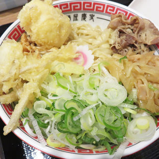 汁なし・麺量並650円+半熟味玉天100円。(元祖博多うっど〜ん!!「麺を喰らう」)