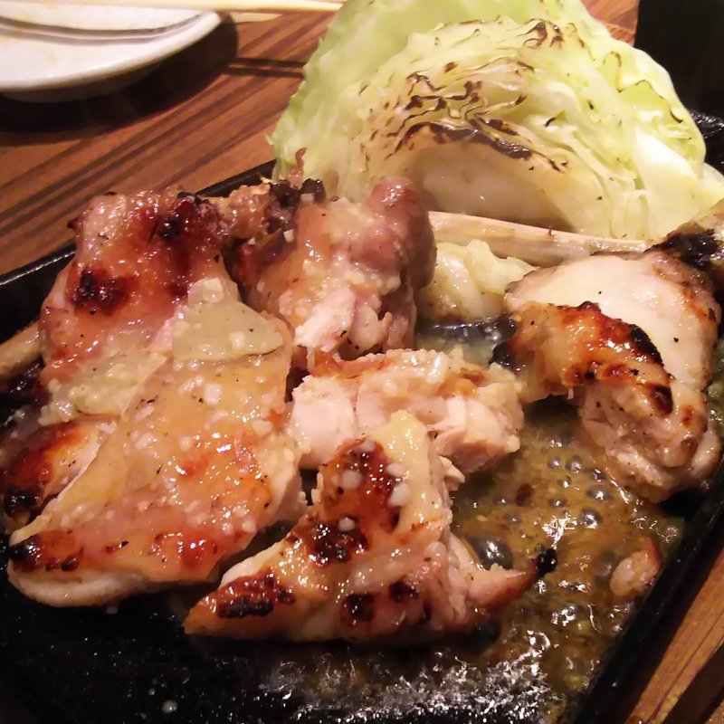 鶏もものくわ焼き にんにく塩焼き(居酒屋 かまどか 池上店 )