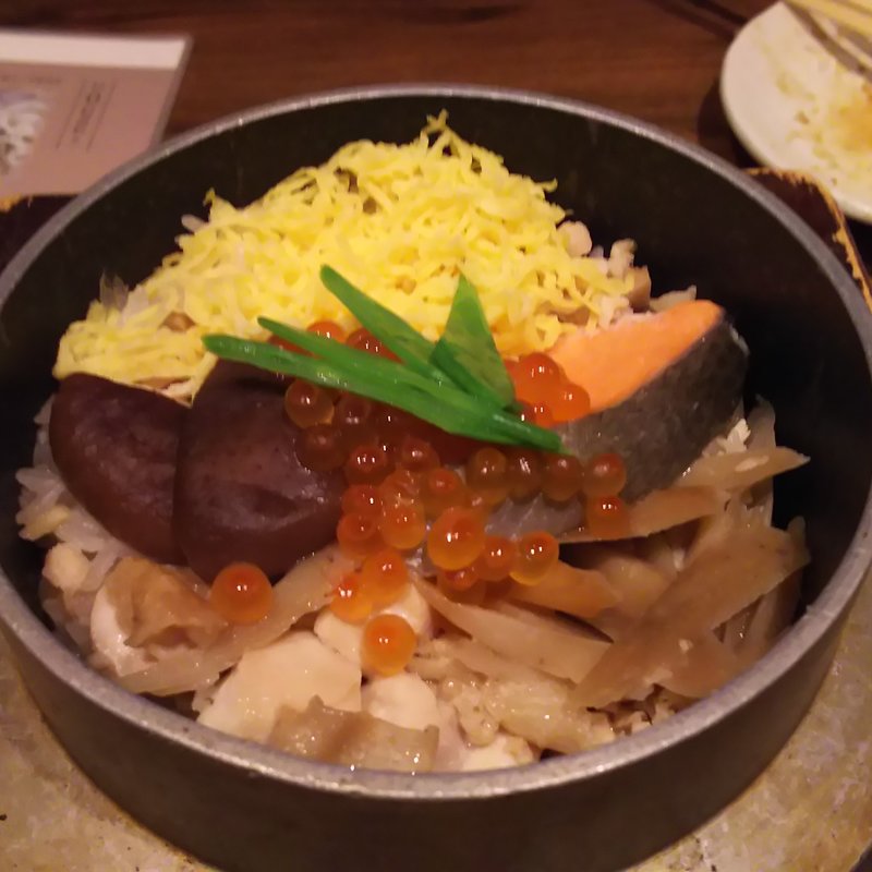 五目釜飯(居酒屋 かまどか 池上店 )