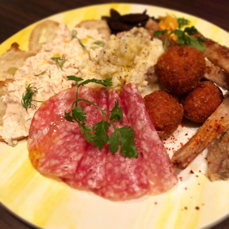 前菜(イタメシOliva)