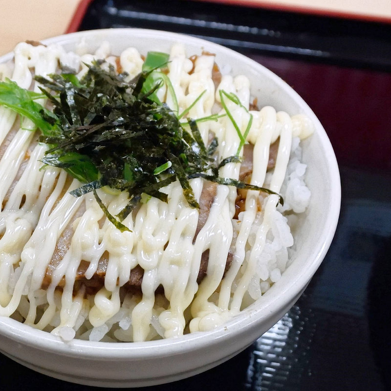 チャーシュー丼マヨあり(中華そば うりぼう )