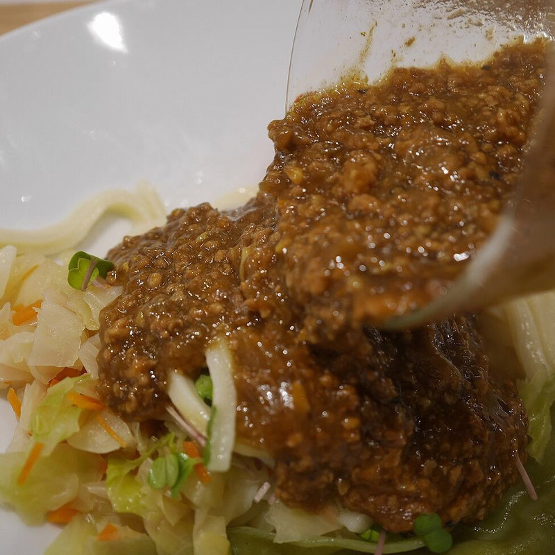 ドライカレーの温ぶっかけ(KONA×MIZU×SHIO)