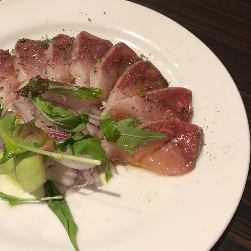 寒ブリのカルパッチョ(恋文酒場 かっぱ駅前)