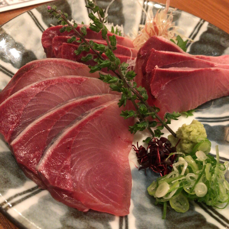 寒鰤 お造り(いろり家 別邸)