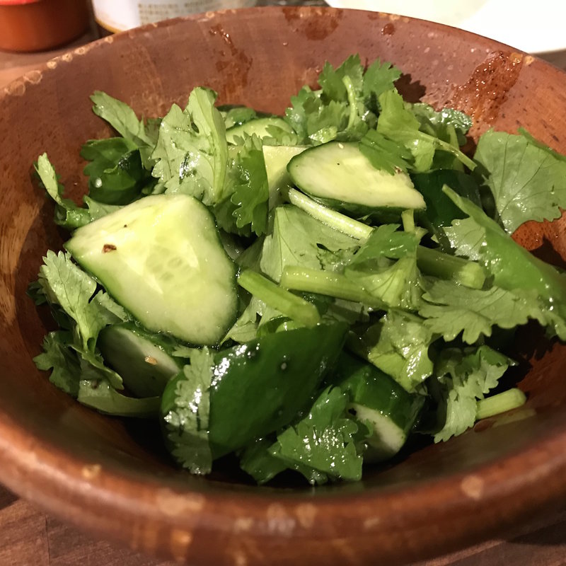 パクパクたたききゅうり(アジアンバル フロッグス 神田店)