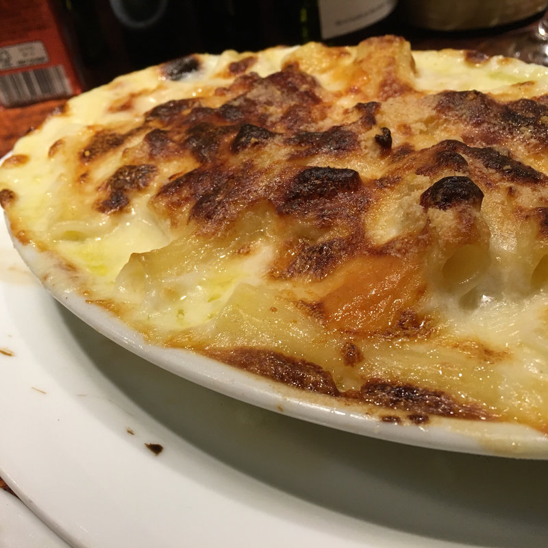 エイヒレバター焼きマカロニグラタンぞえ(煮こみや なりた)