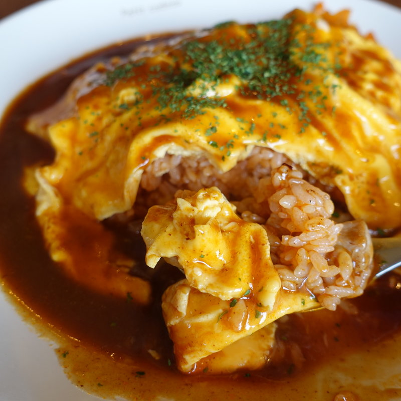 デミとろ卵のオムライス(マッシュ)