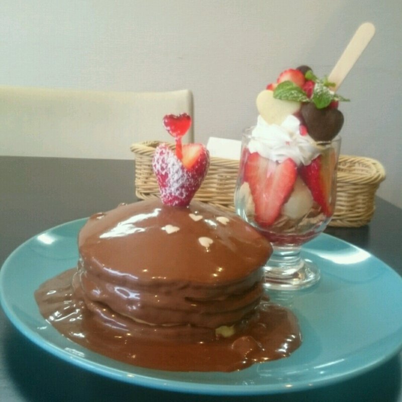 バレンタインパンケーキ(カフェシュシュ)
