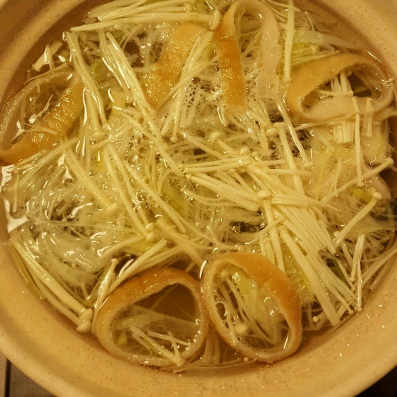 すっぽん鍋（2人前より）(明神下 神田川支店 （みょうじんした）)